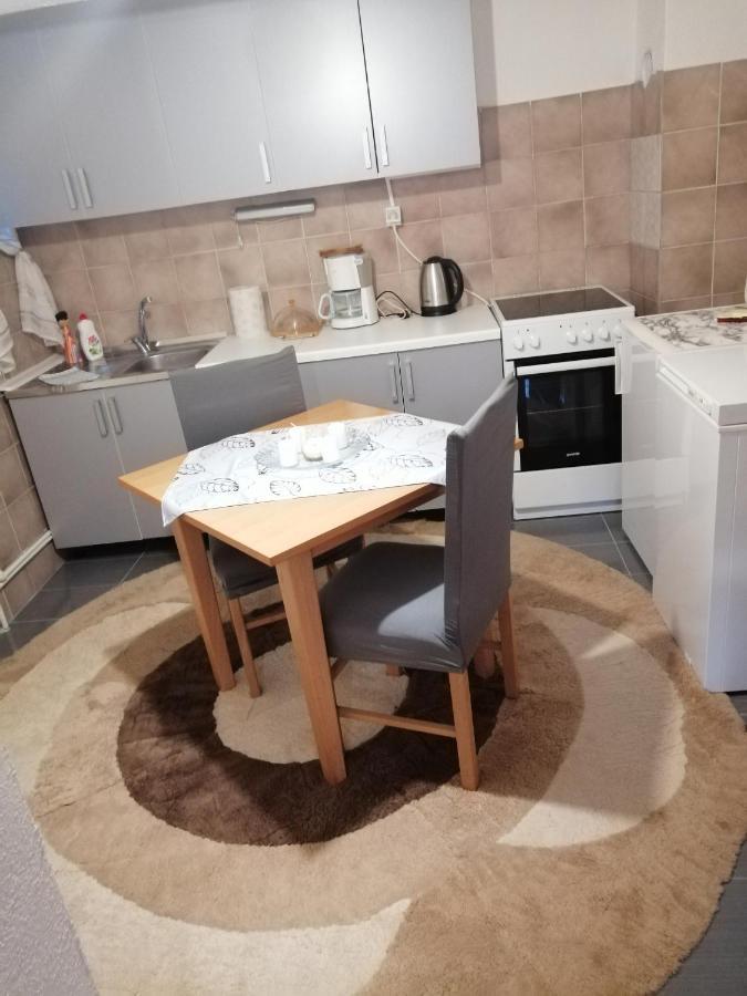 Apartment Barbara Kulen Vakuf Eksteriør billede